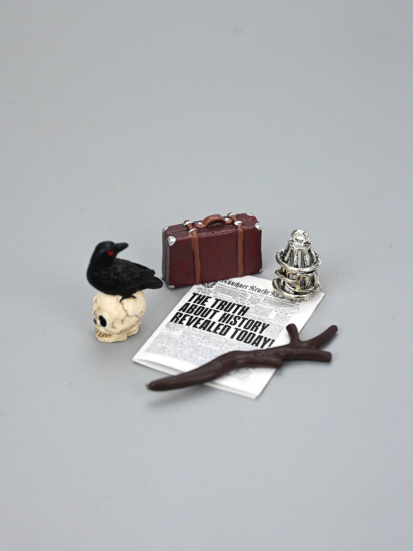 Photography Ideas - Miniature Academy Luggage Scene Decorations, Easter